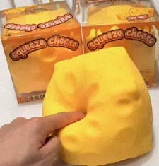 Jumbo Cheese, peach (original box)