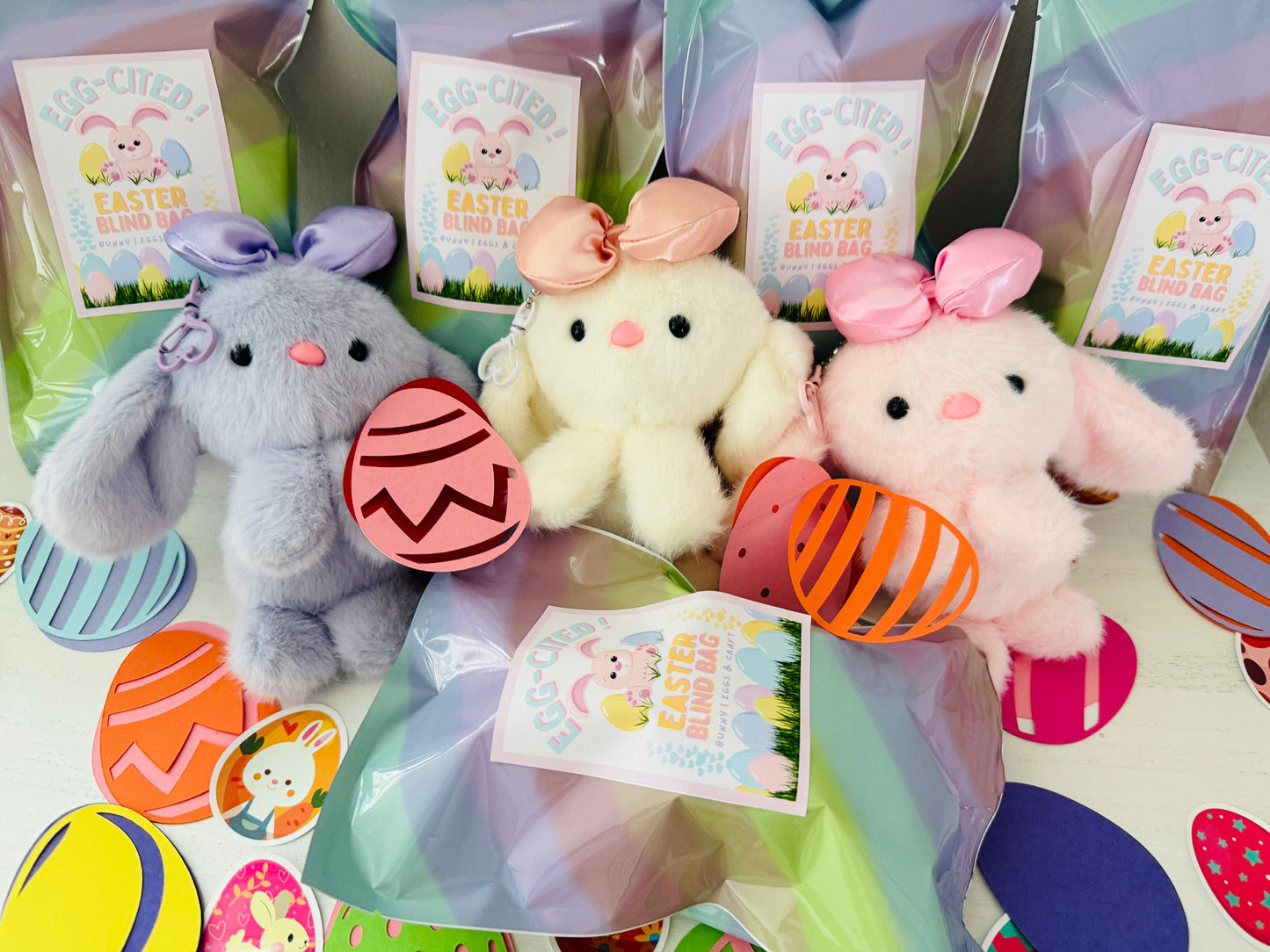 VCrafties Easter Egg-cited blindbags (each blind bag comes with a bunny keychain , 4 handmade egg crafts and 3 stickers)