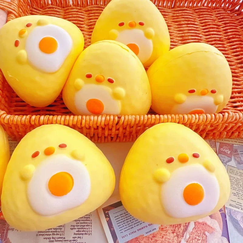 Kawaii chick eggy squishy