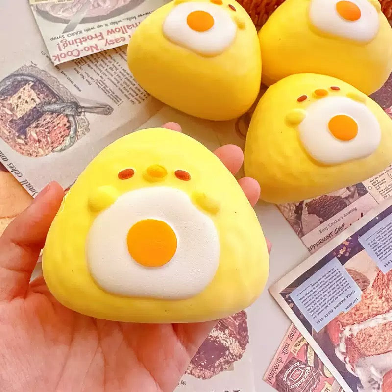 Kawaii chick eggy squishy