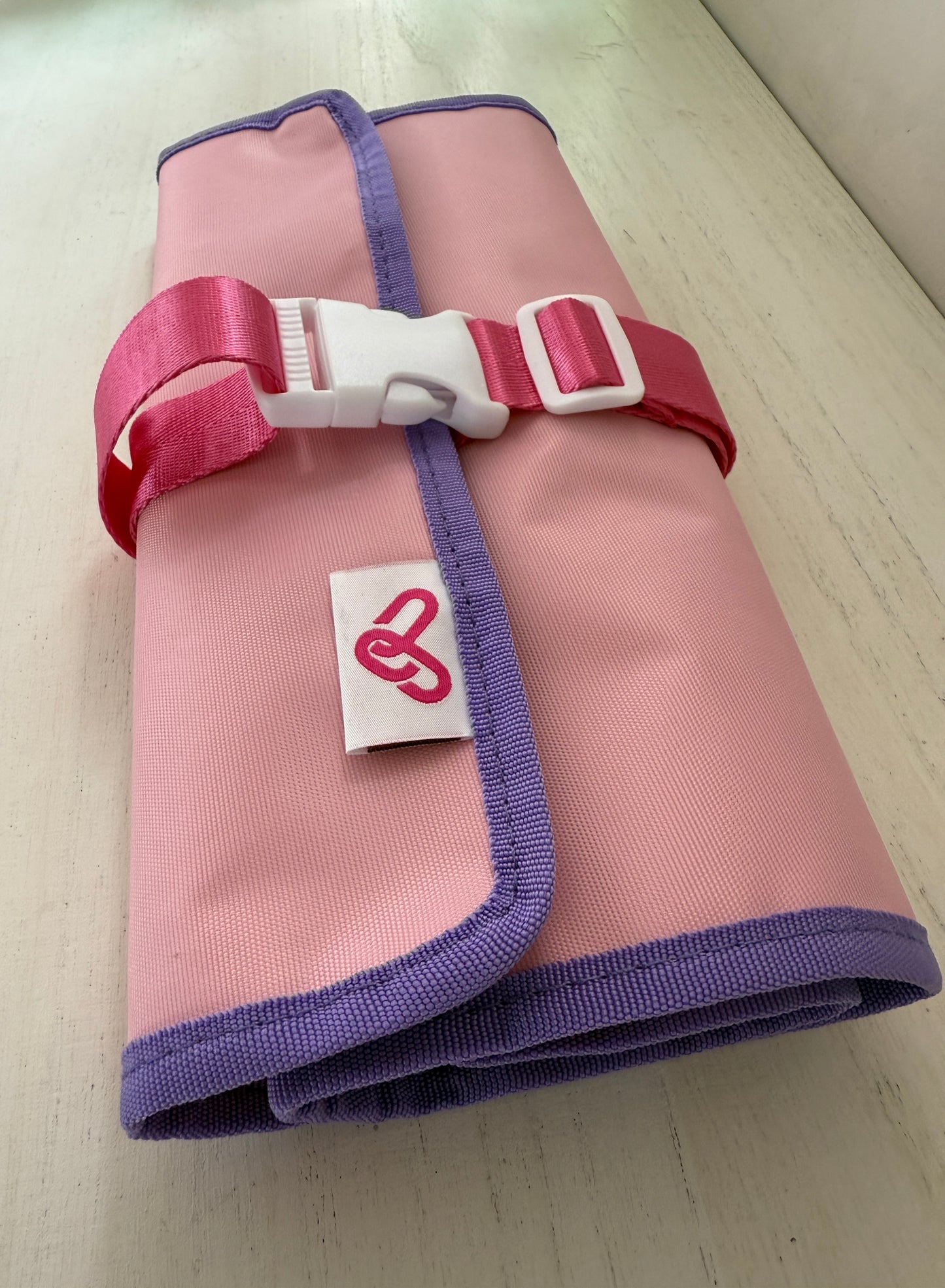 VividVerve Pinkly Purply Collection multi-compartments shoebag /organiser