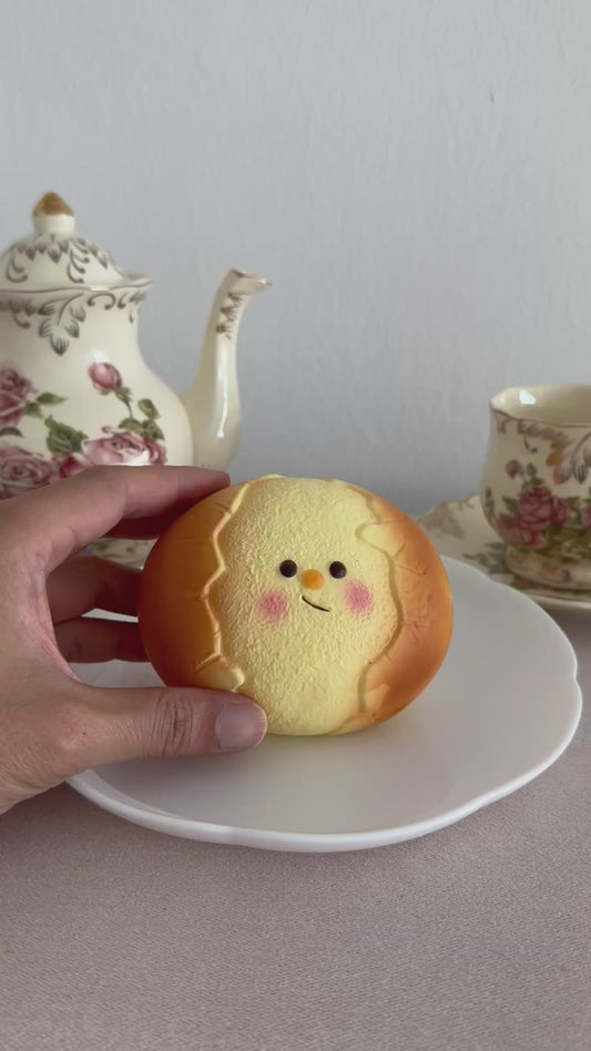 HK Egglet squishy
